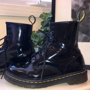 Dr Martens Combat Boots